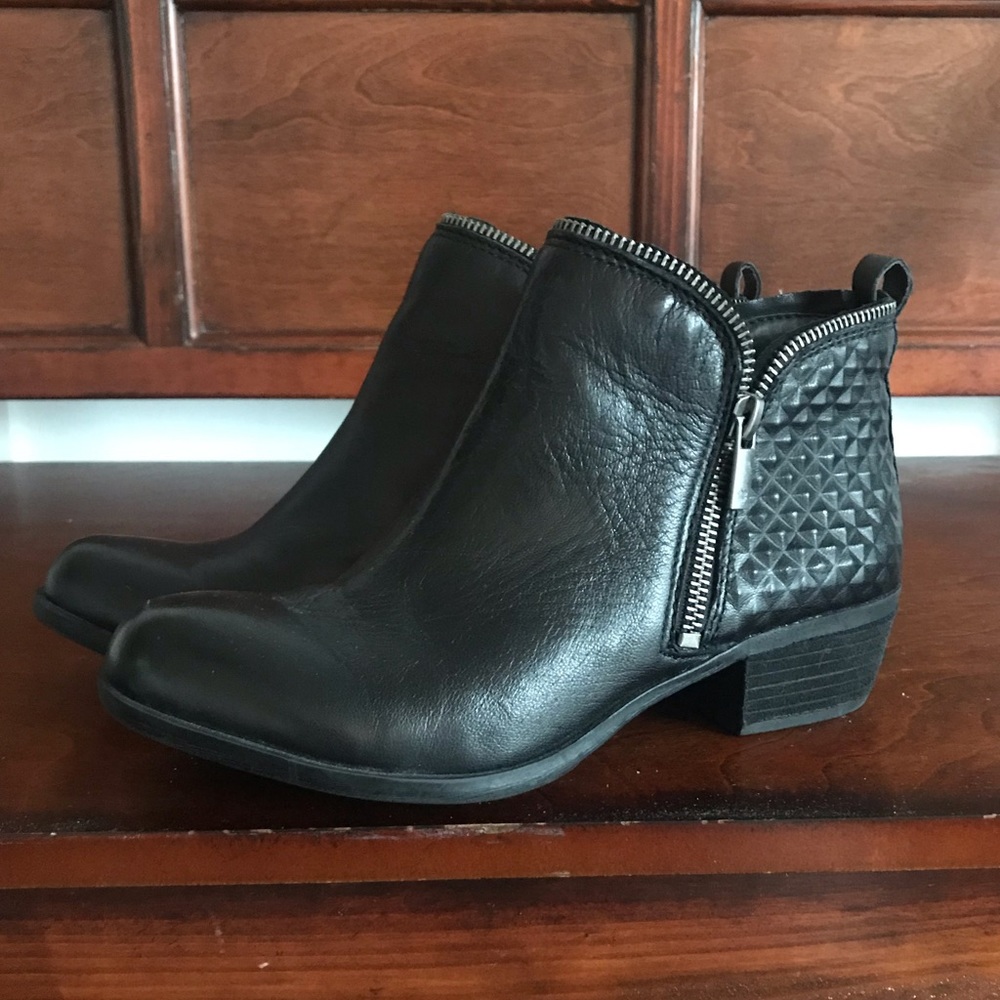 Lucky black Basel flat leather booties